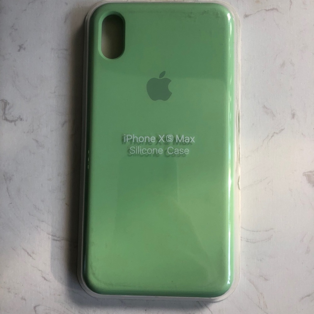 Apple iPhone Xs MAX Soft Silicone Case Cover